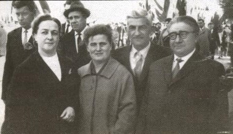 temirbulatova_s_izvekovoy_gribinyukom_gelfandom.jpg